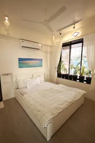Sea facing - Minimalist apartment - Image 2