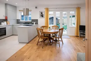 beautifully renovated detached home in Keynsham - Image 5