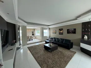 Space, comfort and location! - Image 4