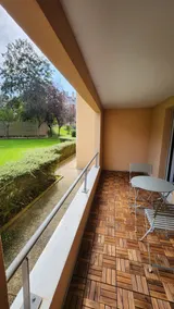 Modern comfort 2-bedroom with terrace and parking, Rueil - Image 3