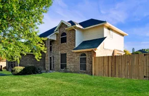 Newly remodeled 5BR w/pool 15 min to DFW airport• - Image 2