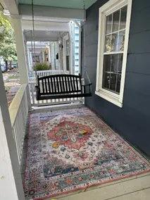 Entire pet/family friendly house, walk to it all! - Image 3