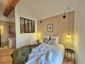 Whirlpool, A/C & Free Parking • Au Petit Raho - Image 3