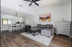 Modern Waterway 2BR w/Parking & Wifi in Palm Aire - Image 3