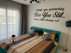 Luxury 4-bedroom duplex with terrace - Image 2