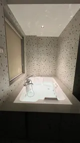 Serene Stays- AC 1bhk with Jacuzzi & Infinity pool - Image 5