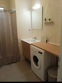 Ideal apartment for pro or family 10 people parking - Image 4