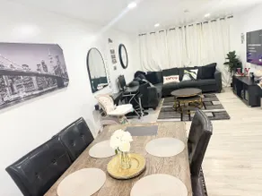 5 Bedrooms W/Free Parking Close to NYC/EWR/MetLife - Image 3