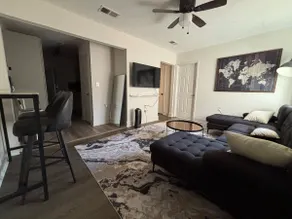Charming 1 bed @ the heart of ATL - Image 5