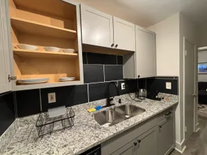 Charming 1 bed @ the heart of ATL - Image 4