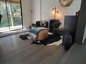 Modern farmhouse - new listing - Image 4