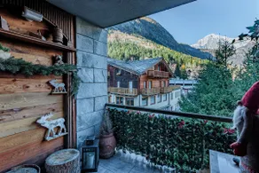 [Montblanc] Elegant Apartment with Mountain View - Image 2