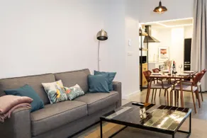 500m downtown | 15' beaches | 65” TV | Netflix - Image 3
