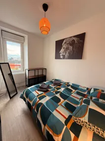 Le Lionceau • Convenient 1-bedroom apartment opposite Stellantis - Image 4