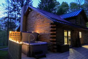 3 Bedroom Log House in Amish Country - Image 2