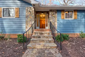 Lakeside Therapy By Chatuge Home Concierge - Image 5