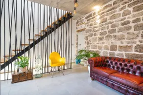 Villa Maris – Hvar’s Elegant Historic Townhouse - Image 3