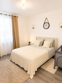 Modern apartment 5 min from Chartres Free parking - Image 3