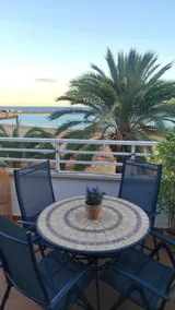 On the beach, with a large oceanfront terrace - Image 3