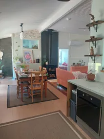 Family Retreat - Fireplace - Views - 4 Bed 2 Bath - Image 4