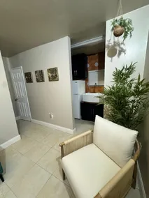 Amazing 1/1, GREAT Location! - Image 4