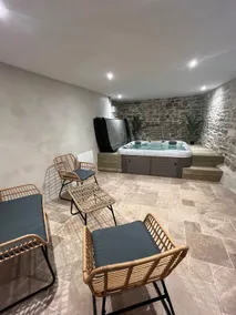 PAUL's house - Image 2