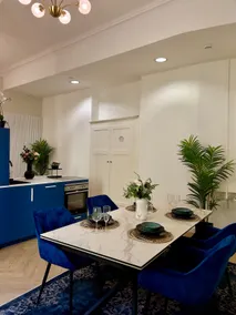 Elegant Apt Ku'damm | 3-Rooms • 90m² •Top-Location - Image 5