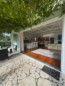 The Cabin - Image 5