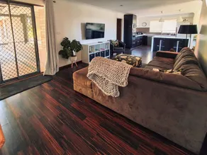 West Beach Home | 4B2B | Family & Worker friendly - Image 5