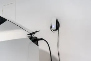 Modern Oasis w/Garage + Tesla Charger - Image 2