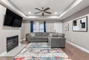Modern Oasis w/Garage + Tesla Charger - Image 5