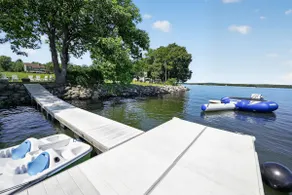 Lake House in Newport Maine - Image 4