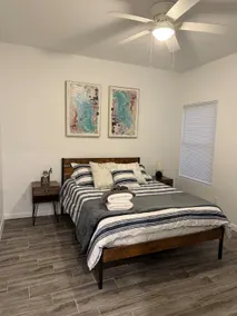 Modern2BR/2BA Home Near Downtown - Image 4