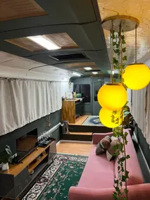 My Gold Bus - Image 2