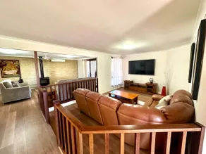 Bignell Family Home-Stay - Image 5