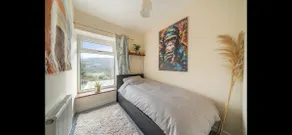 Quirky Mountain Cottage - Image 3