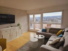 Beautiful 3 rooms – Parking – Hyper Centre Mulhouse - Image 2