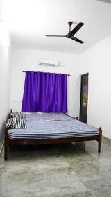 PRAKRUTHI HOME STAY - Image 4