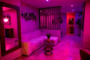 Le boudoir suite&spa - Image 3