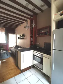 Pleasant T2, ideal location - Image 3