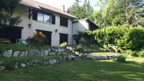 150 m2 house with garden - Close to Grenoble & skis - Image 3