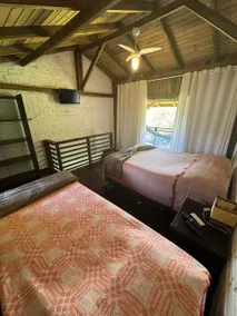Praia do Rosa | Retreat with Café, 300 meters from Downtown - Image 4