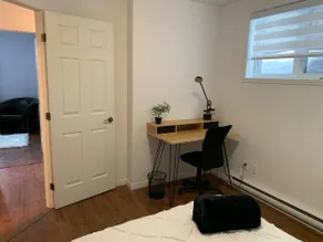 Le Saint-Charles 2 bedroom apartment… and a dog - Image 3