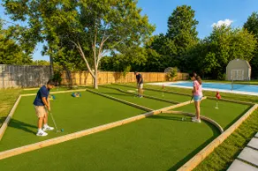 Grand Retreat: 7 BR, pickleball, mini-golf, pool - Image 4