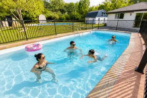 Grand Retreat: 7 BR, pickleball, mini-golf, pool - Image 5