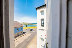 Marina Hideaway | WiFi & Kitchen | Howth - Image 5