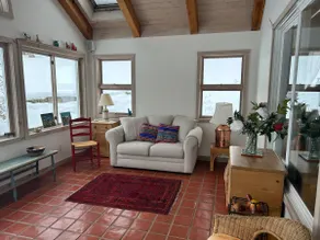 Charming and Centrally Located Waitsfield Home. - Image 3