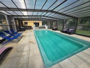 villa with heated pool all year round in Normandy - Image 1