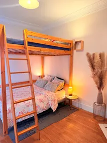 Equipped Haussmann apartment in the heart of Nancy - Image 4