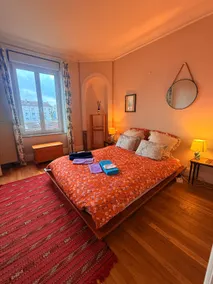 Equipped Haussmann apartment in the heart of Nancy - Image 2
